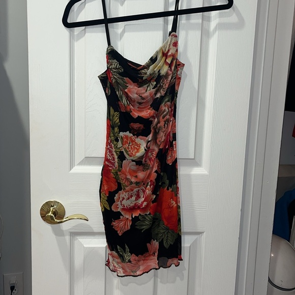 Marnie Mini Dress in Black Floral Superdown - Picture 7 of 10